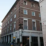 Marchesini 4*