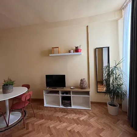Apartment Hotel Marchesini 4*